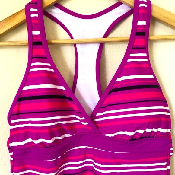 New without tags Cabelas Swim Tankini Top Striped Woman’s Size M - Picture 3 of 5